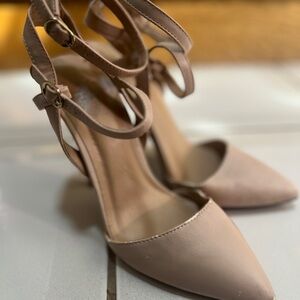 Well Worn Women’s Heels